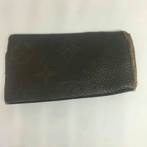 Louis Vuitton key holder